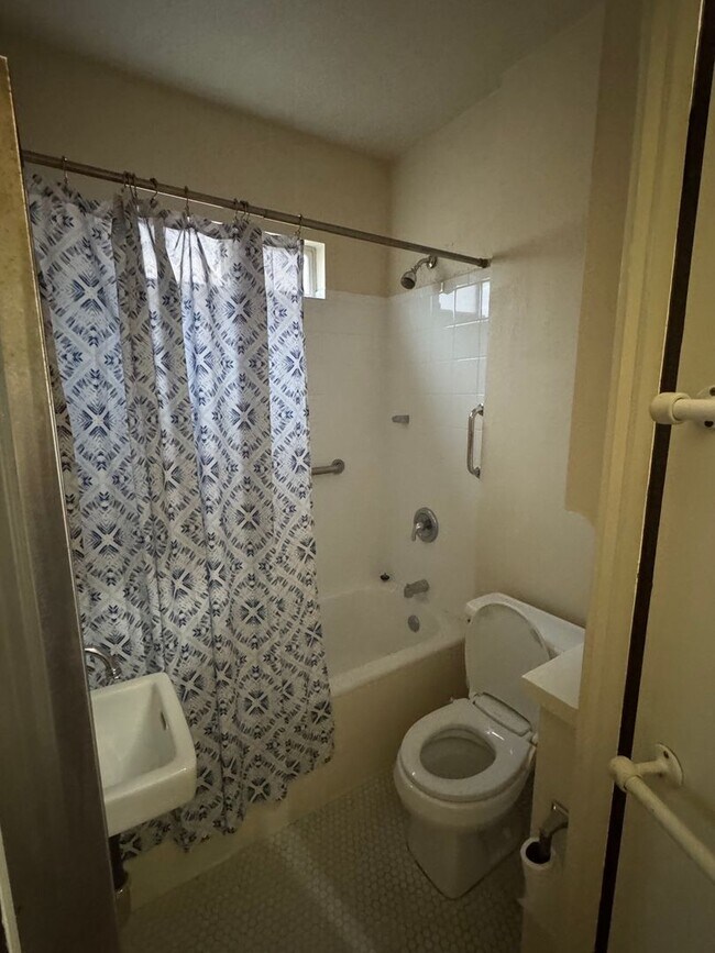 Building Photo - COO Holdings, LLC