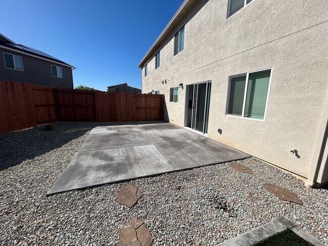 Building Photo - $500 MOVE IN SPECIAL OFF FIRST MONTHS RENT