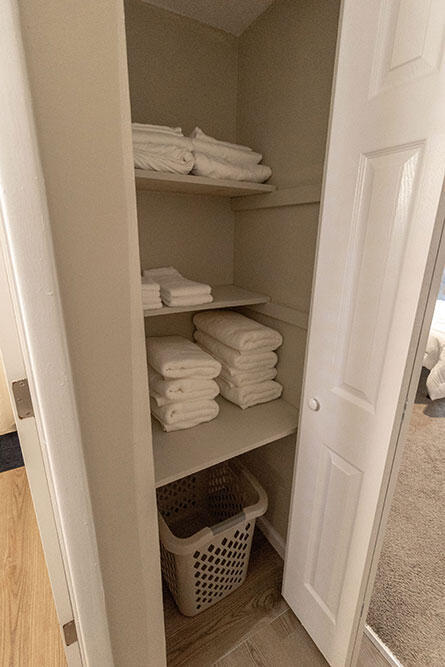 Building Photo - 801 N Ann St