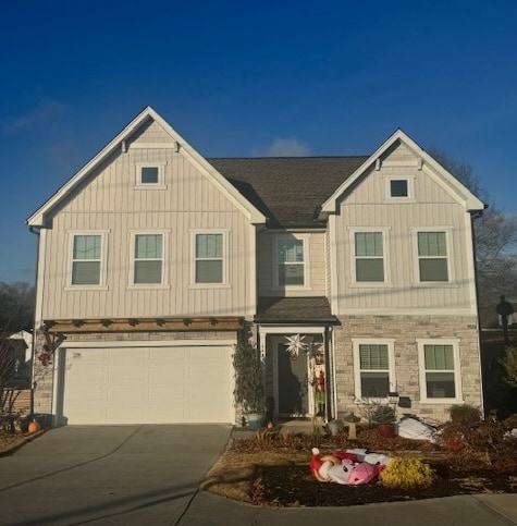 Building Photo - 648 Meadowlark Dr