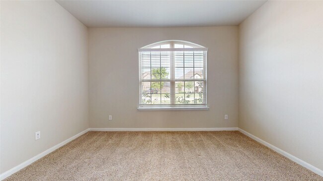 Building Photo - 5410 Wildbrush Dr