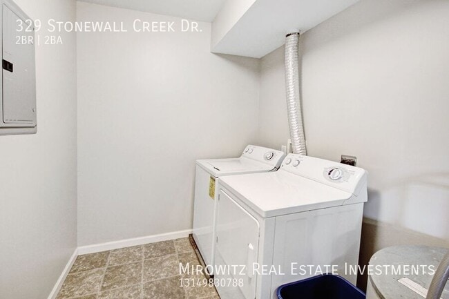 Building Photo - 329 Stonewall Creek Dr