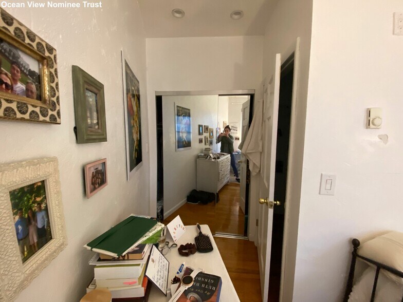 Primary Photo - 19 Charter St