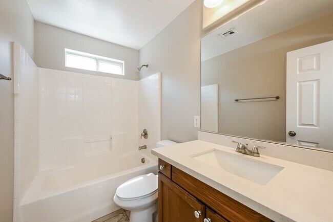 Building Photo - 9931 Morpeth St