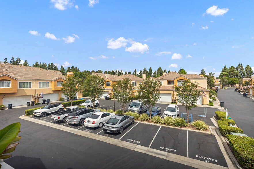 Building Photo - 66 Sandcastle