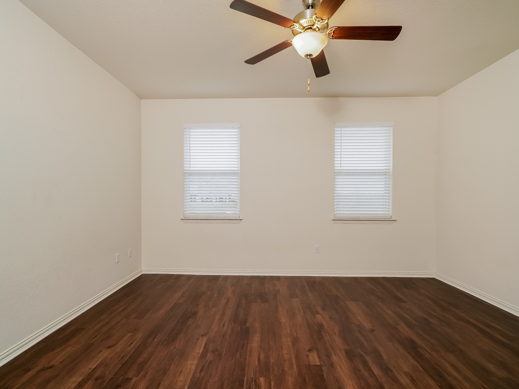 Building Photo - 2713 Brogan Crk