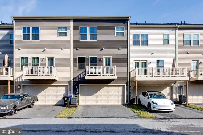 Building Photo - 149 Lyons Crk Dr