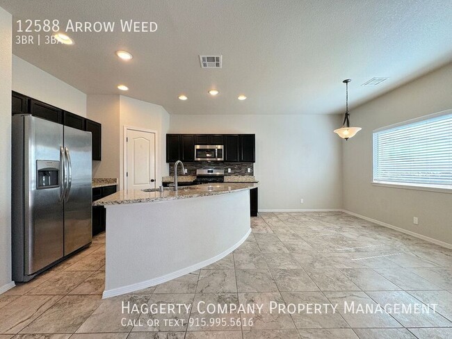 Building Photo - 12588 Arrow Weed Dr