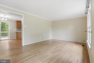 Building Photo - 10617 Wheatley St