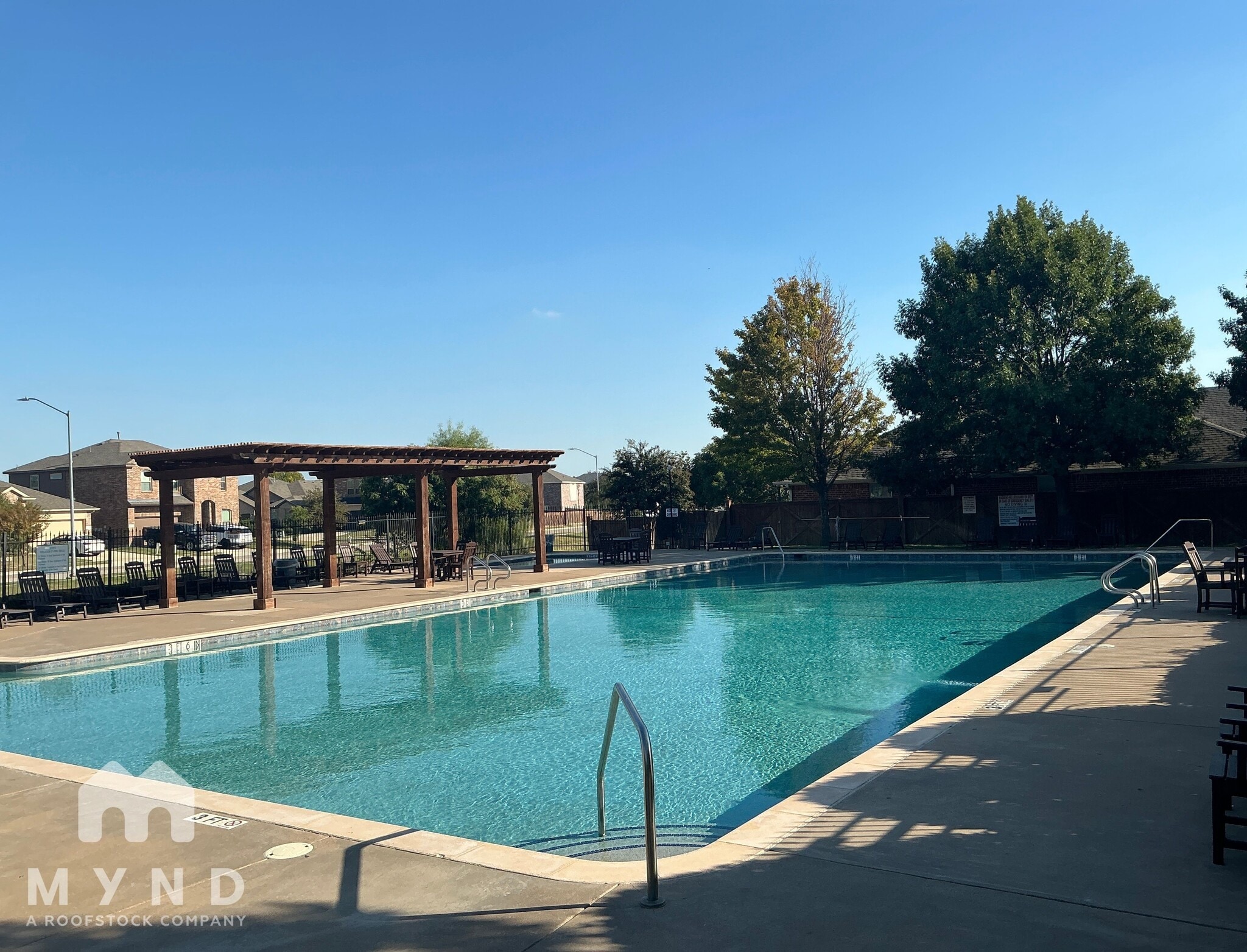 Building Photo - 5013 Cedar Springs Dr