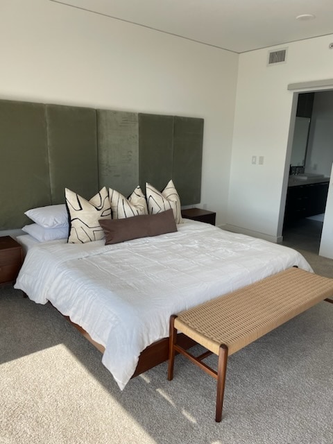 Building Photo - 15 MacArthur Pl