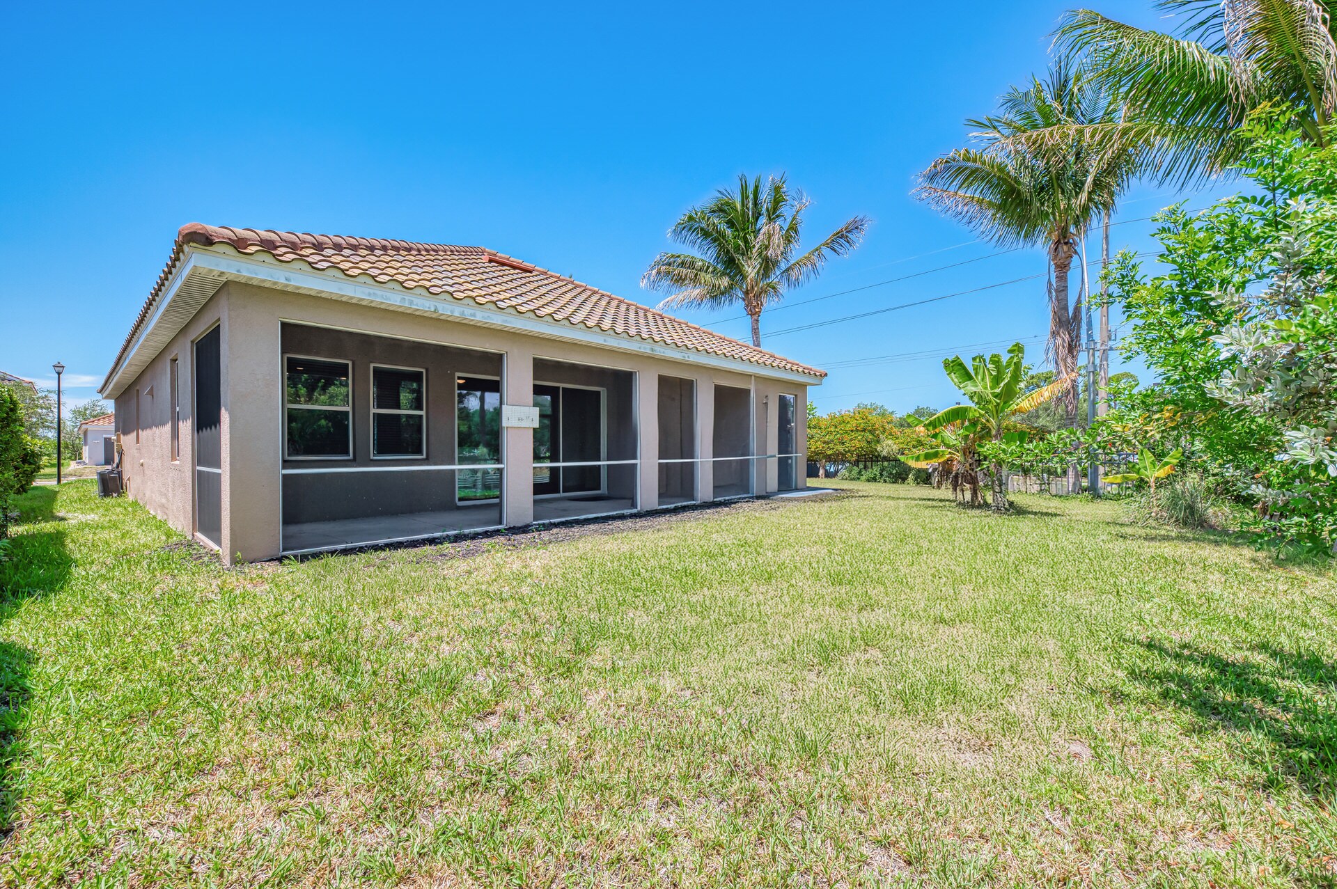 Building Photo - 4400 Conchfish Ln