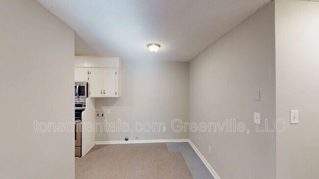 Building Photo - 362 Ammons Rd