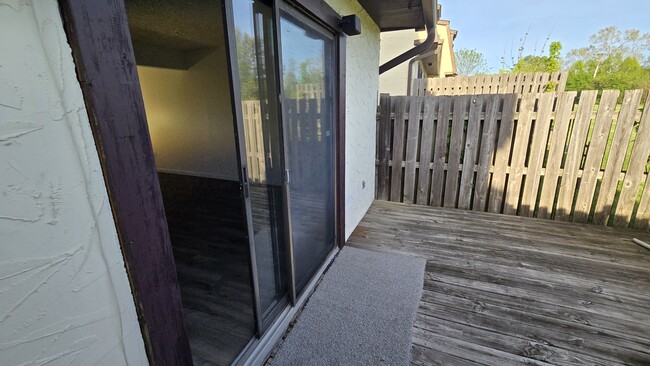 Building Photo - 6575 Santa Cruz Pl
