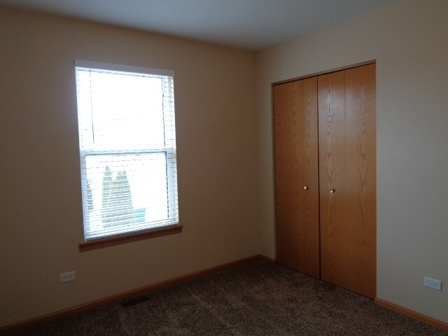 Building Photo - 1505 Finch Dr