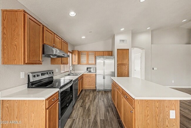 Building Photo - 308 W Liberty Ln