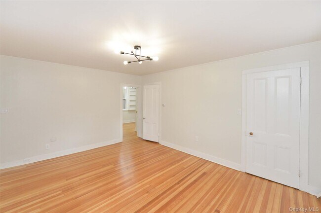 Building Photo - 19 Johnsontown Rd