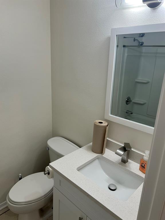 Building Photo - 5302 Indio Cir