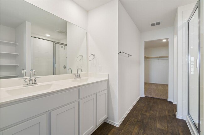 Building Photo - 18512 Cremello Dr