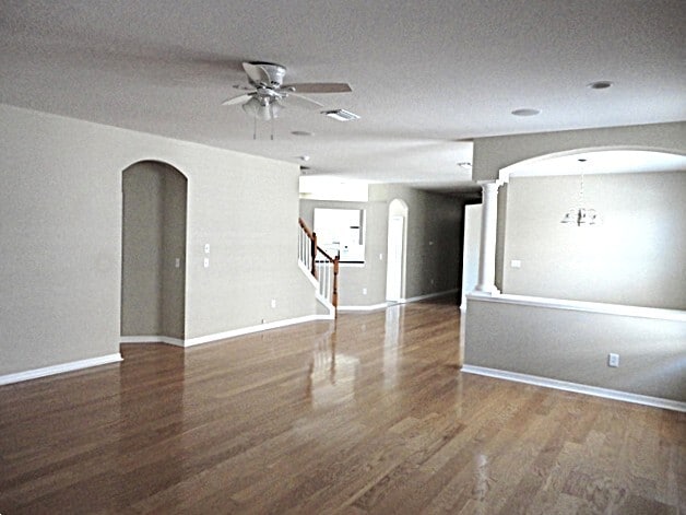 Building Photo - 5018 Sky Blue Dr