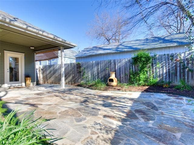 Building Photo - 3701 Robinson Ave