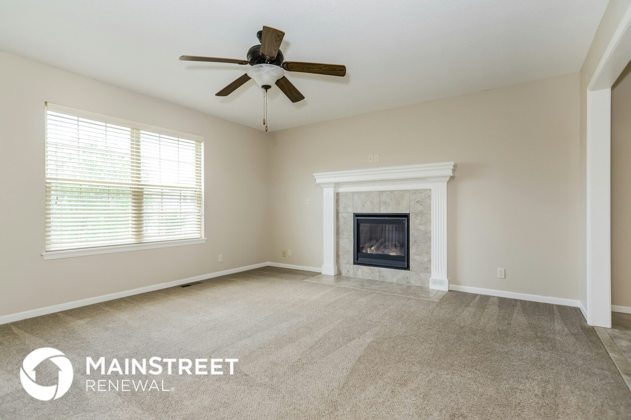 Building Photo - 901 E Rockville Terrace