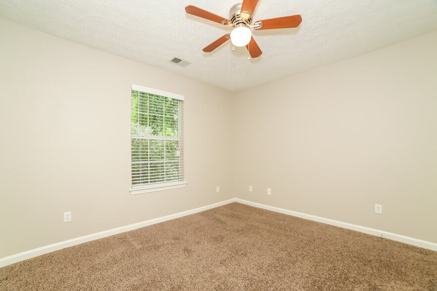 Building Photo - 6937 Fairway Trail