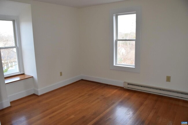 Building Photo - 107 Harris Rd