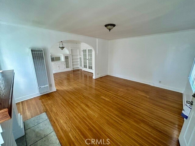 Building Photo - 624 Parkman Ave