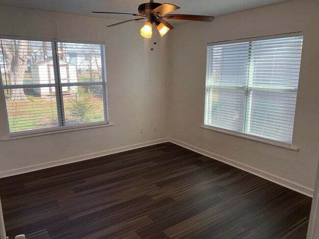Building Photo - *COMING SOON* Spectacular 3 bedroom HOME