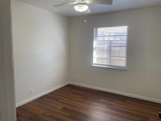 Building Photo - 1838 Kent Dr