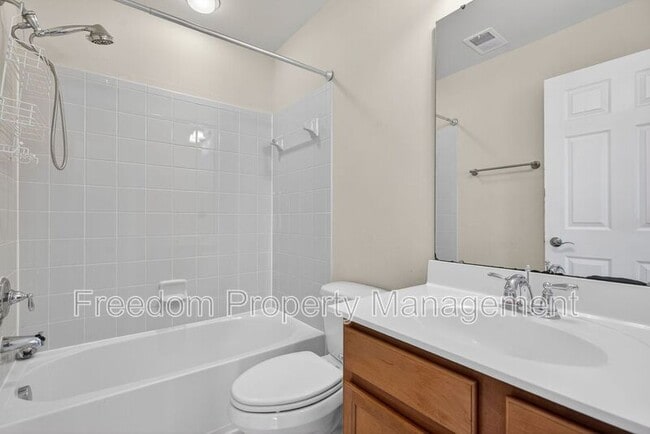 Building Photo - 7629 Hamelin Ln