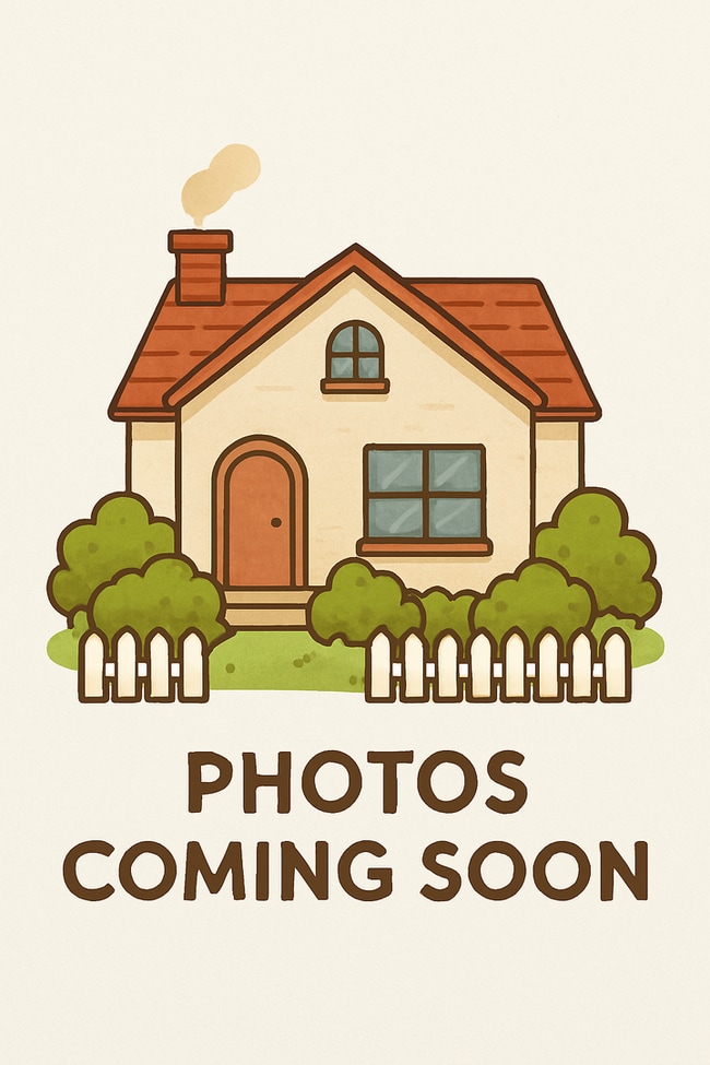 Primary Photo - Cute 2/2 Mobile Home in Marianna on a Well...