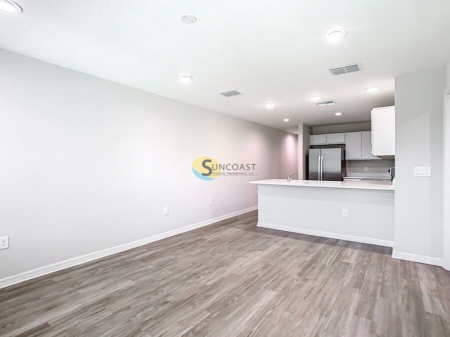 Building Photo - 3821 SW 43rd Ct