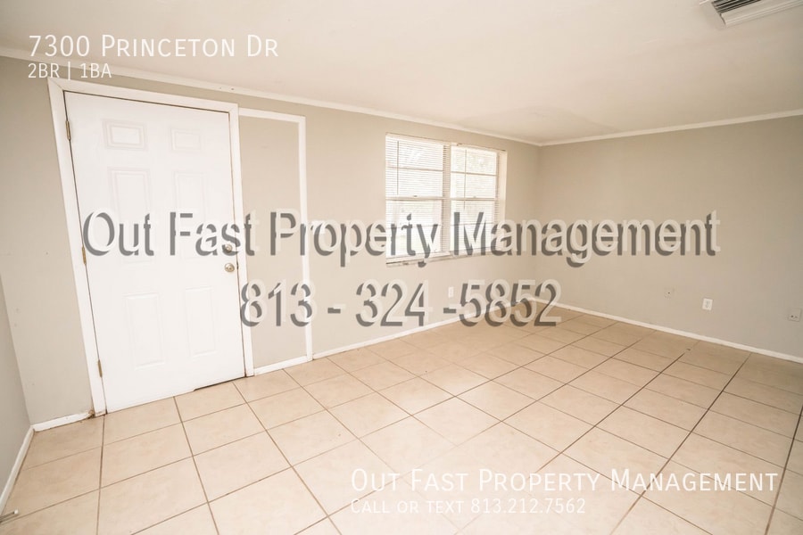 Building Photo - 7300 Princeton Dr