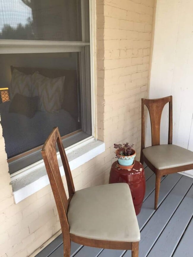 Building Photo - 216 Washington St