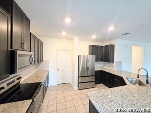 Building Photo - 250 W Flowing River Dr