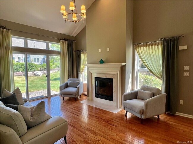 Building Photo - 41 High Ridge Ln