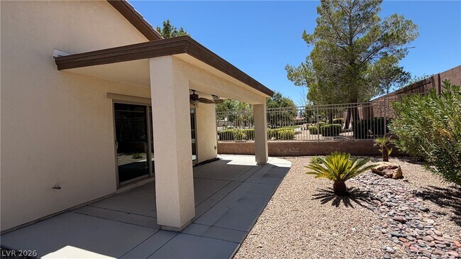 Building Photo - 3752 Citrus Heights Ave