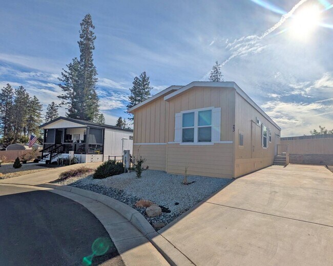 Building Photo - 6656 Pentz Rd