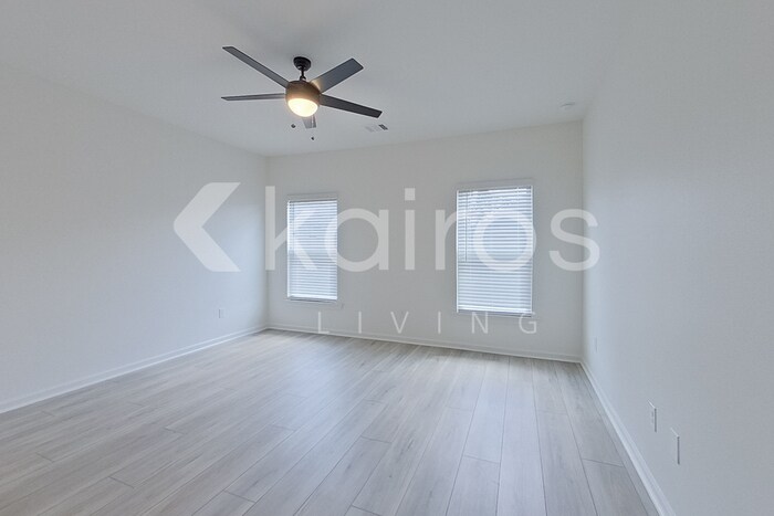 Building Photo - 108 Rainfall Ln