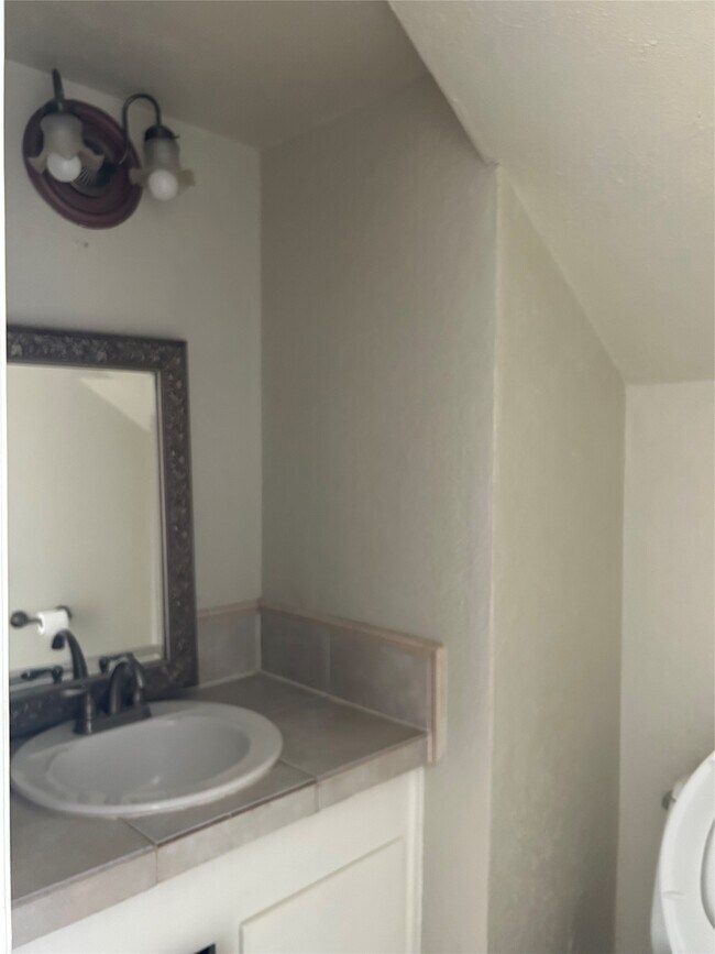 Building Photo - 1403 Blalock Rd