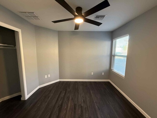 Building Photo - 7164 S Shipmans Tale Ct