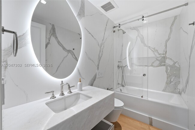 Building Photo - 5242 Fisher Island Dr