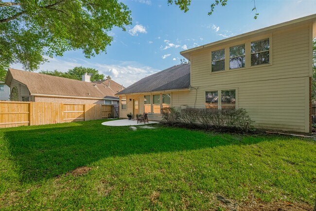Building Photo - 31214 Windcrest Park Ln