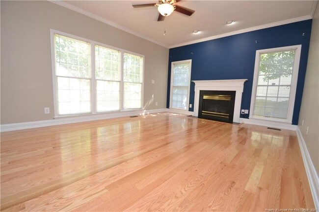 Building Photo - 6524 Englehardt Dr