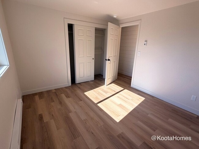 Building Photo - 1215 Skagit St