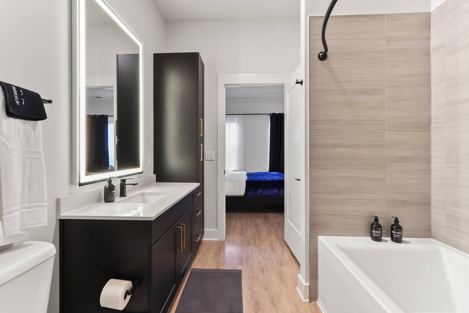 Building Photo - 2317 W Grace St