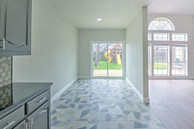 Building Photo - 7723 Buccaneer Cir