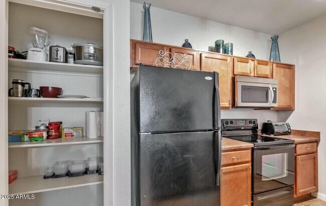 Building Photo - 16013 S Desert Foothills Pkwy